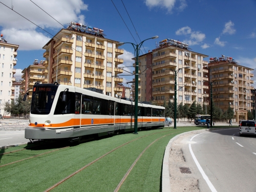 15 Temmuz günü Belediye Otobüsleri Tramvaylar ücretsiz. 