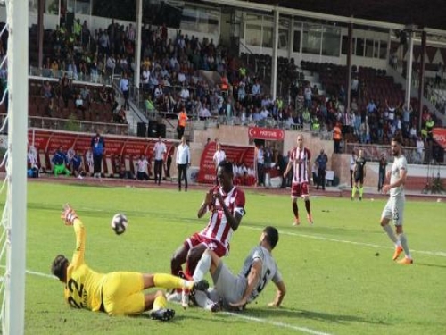 Gazişehir,den müthiş çıkış. 5-0 