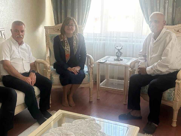 Fatma Şahin'den Usta Gazeteci Kenan Yücel'e Ziyaret