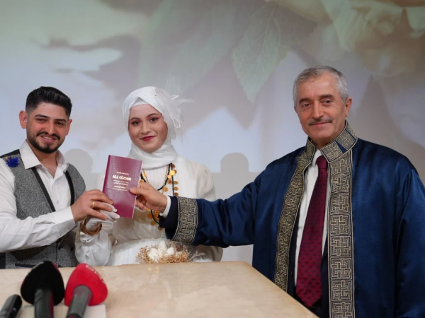 EVLİLİK ORANINDAKİ ARTIŞIN LOKOMOTİFİ ŞAHİNBEY BELEDİYESİ