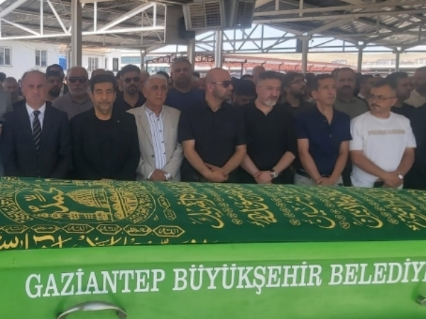 CENGİZ GÖZEGİR SON YOLCULUĞUNA UĞURLANDI