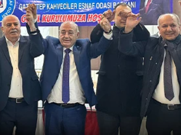 Gaziantep Kahveciler Esnaf Odası’nda Mustafa İsabeşe Güven Tazeledi Gaziantep Kahveciler Esnaf Odası’nda Mustafa İsabeşe