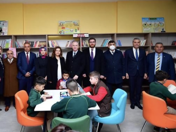  Merhum Mustafa Rüştü Taşar’ın adının verildiği 24 derslikli  İlkokulu törenle açıldı.