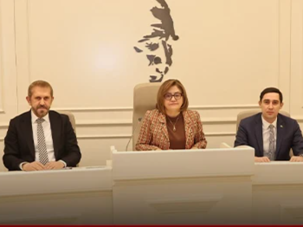 BÜYÜKŞEHİRDEN PERSONELE REKOR ZAM!